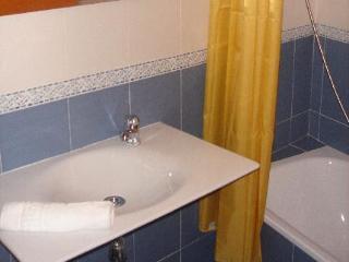 Km1 Amparo Apartments Μαδρίτη Εξωτερικό φωτογραφία